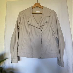 ✨Old Navy size large bomber jacket